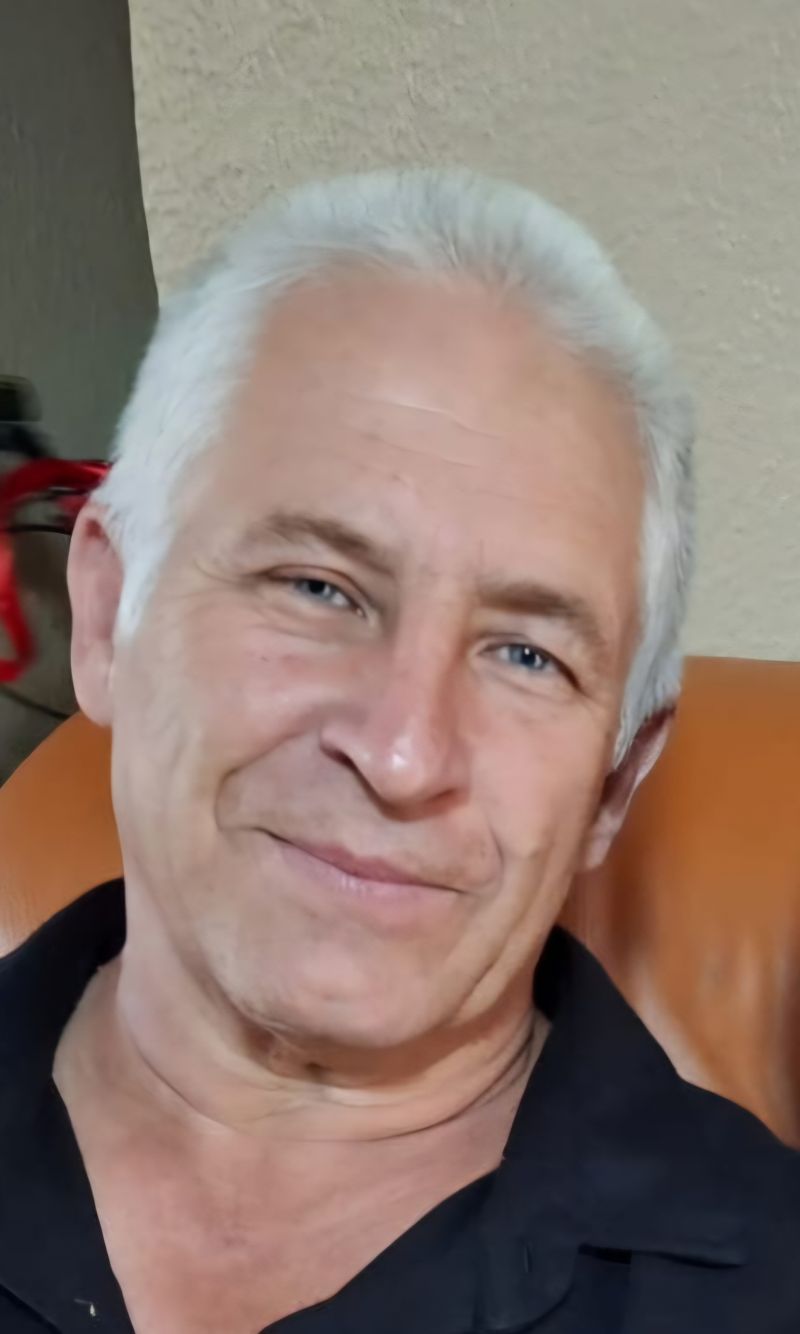 StefanB